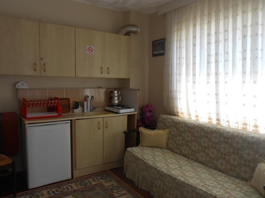 Irmak Family Pension & Apartments Eceabat Zimmer foto